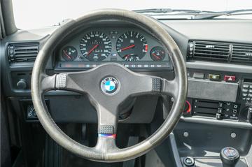 صورة 10 لـ 1986 BMW M3