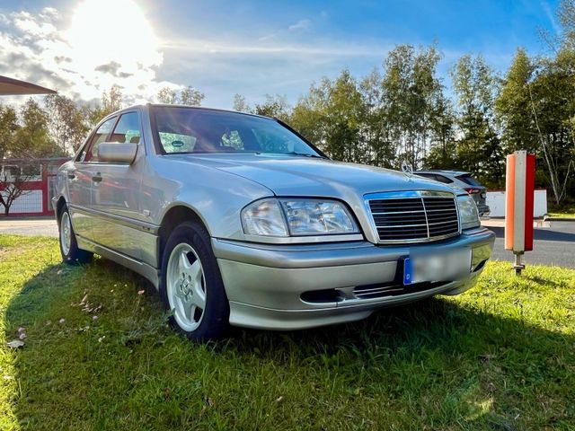 Mercedes-Benz Mercedes Benz W202 C180