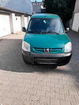 Peugeot Partner - Peugeot Partner aus 2006 mit Diesel-Antrieb