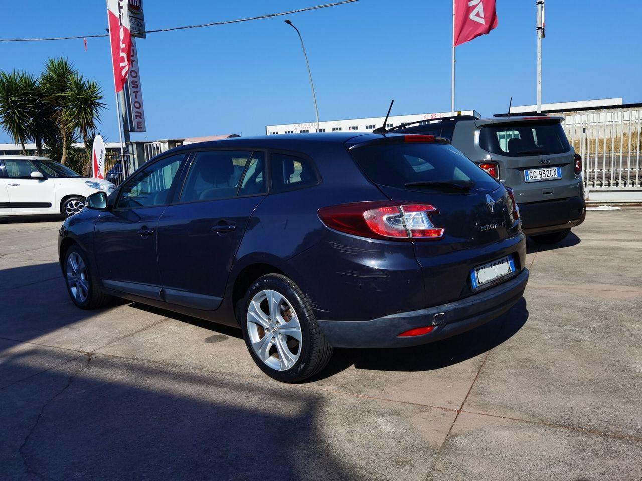Renault Megane 2011 — двигун 1.461 cm³, 110 HP (81kW)