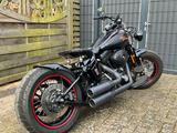 Harley-Davidson Cross Bones - HARLEY-DAVIDSON CHOPPER CROS BONES