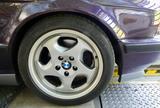 BMW M5 E34 mit KW-Competition-Sportfahrwerk - BMW M5: E34