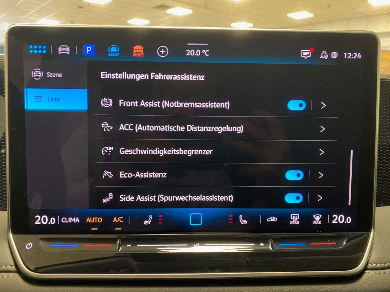 Fahrzeugabbildung Volkswagen Tiguan 1.5 eTSI OPF DSG +ACC+LED+NAVI+PARKASSIST