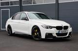 BMW 330i xDrive M/360/APPLE/SHZ/LHZ/TOTW/KAMERA/R19 - BMW 330: 330i Xdrive