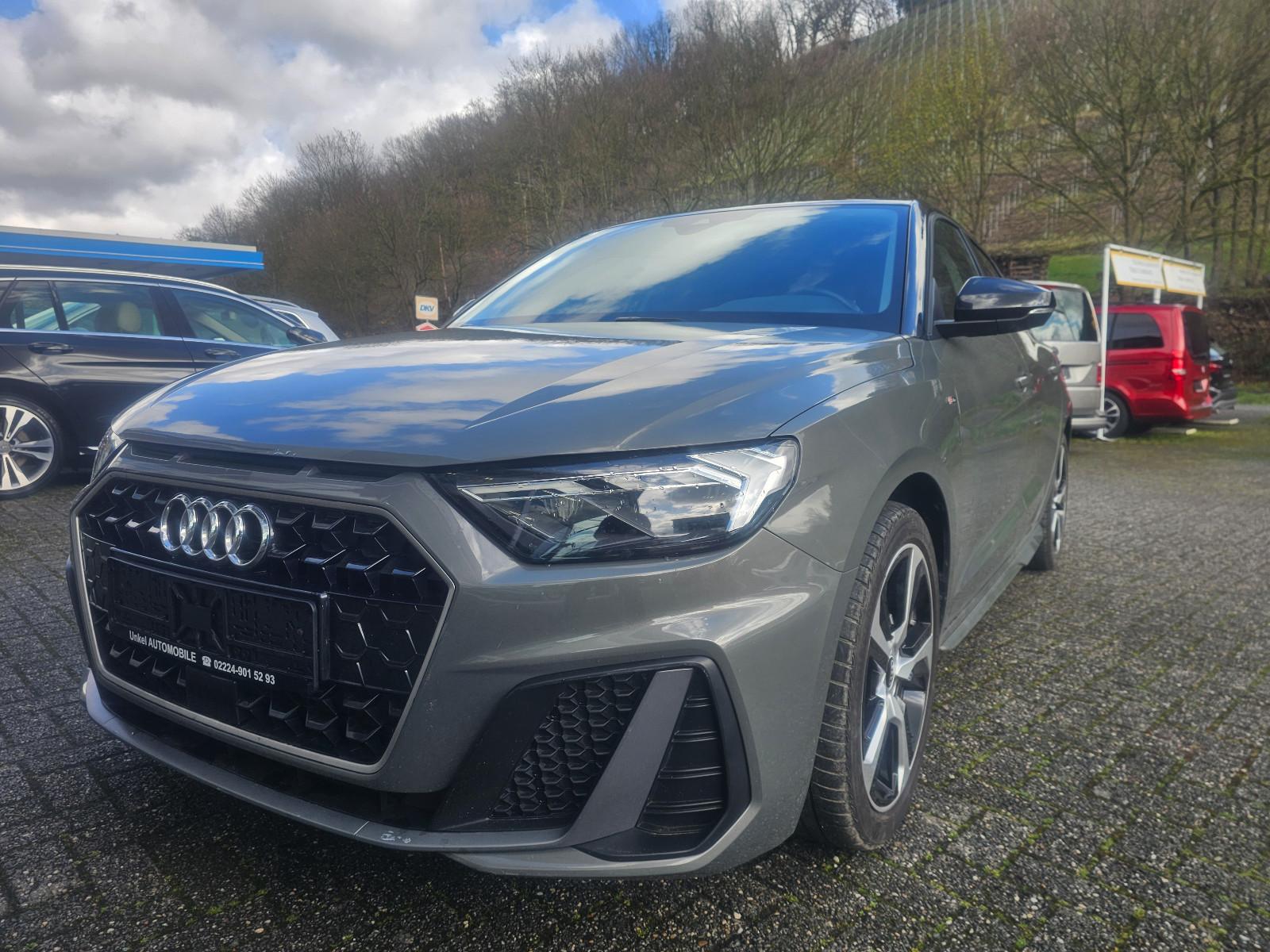Audi A1 Sportback 25 TFSI S line