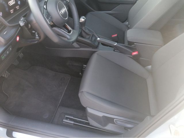 A1 Sportback 30 1.0TFSI 81kW advanced, LED, Navi