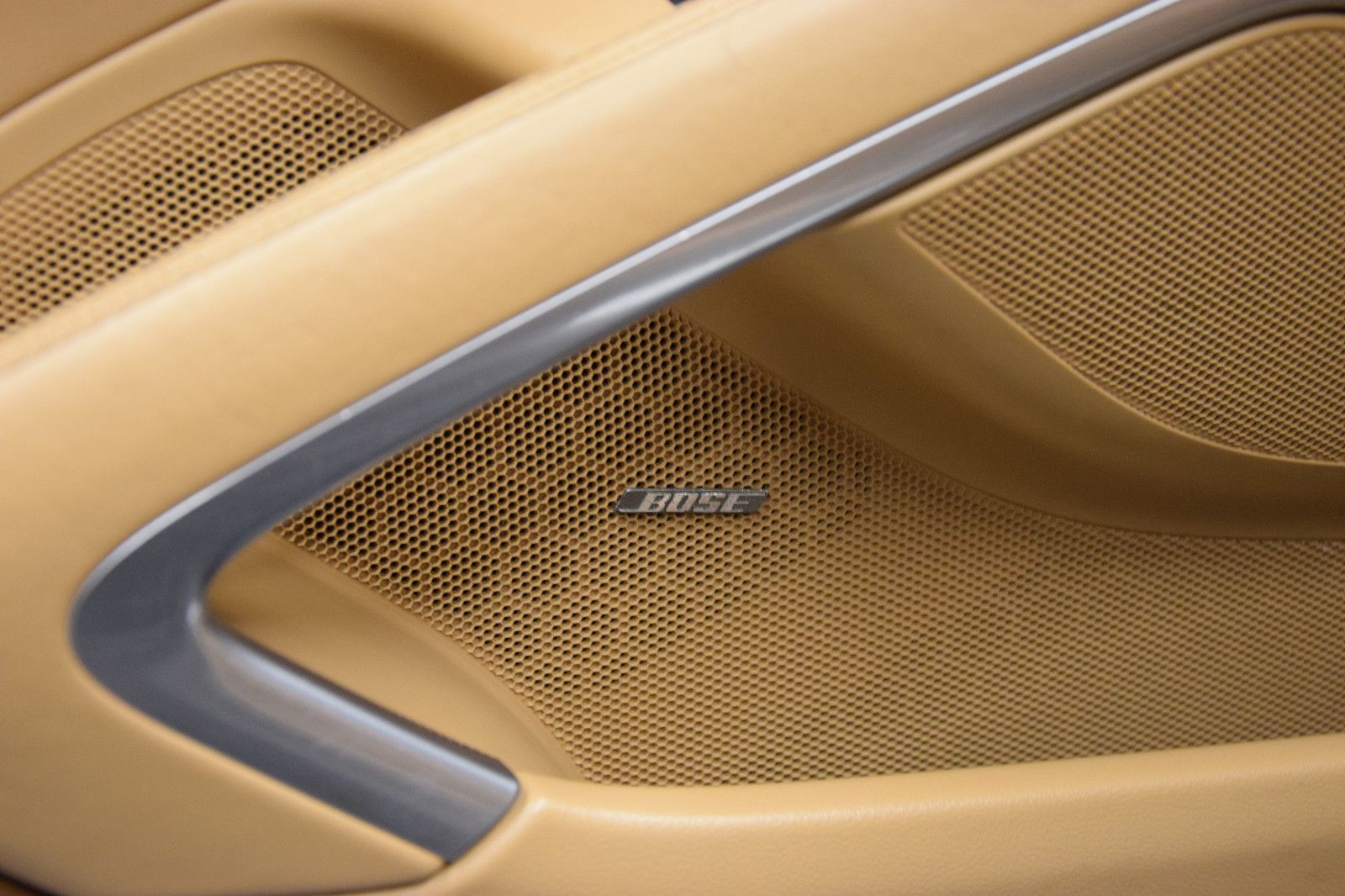 Fahrzeugabbildung Porsche 911/991.2 Carrera 4S Cabrio BOSE S.AGA Sitzlüft.