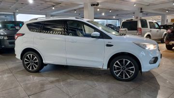 Ford Kuga - 8