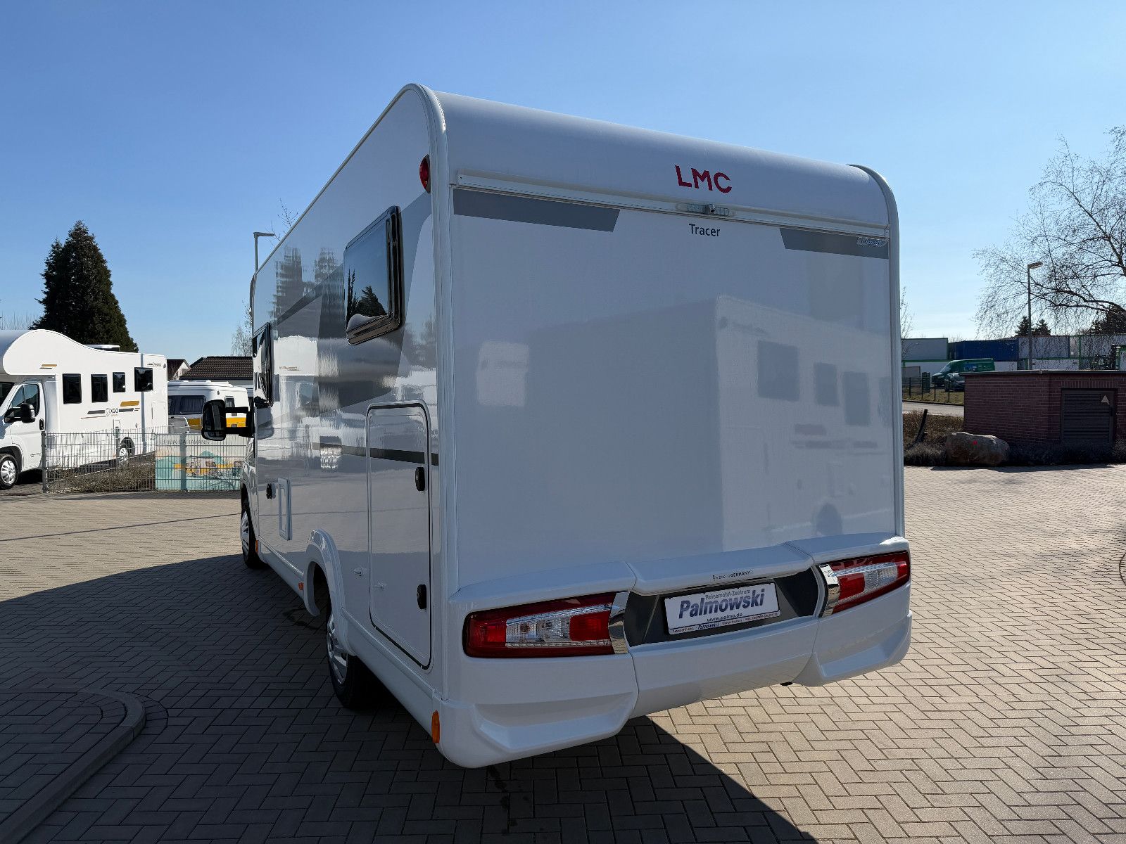Fahrzeugabbildung LMC Tracer 670 V - 10.499€ sparen!