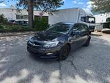 Opel Astra J Sports Tourer Selection - Opel Astra: Sports Tourer Selection