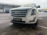 Cadillac Escalade GMT K2XL PLATINUM+ DE AUTO+SERVICE NEU - Cadillac Escalade aus 2017