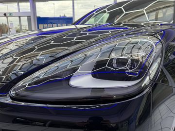 Porsche Cayenne - 9