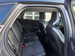 Fahrzeugabbildung Captur II Intens 1.3 TCe 140  Komfort-Paket Plus
