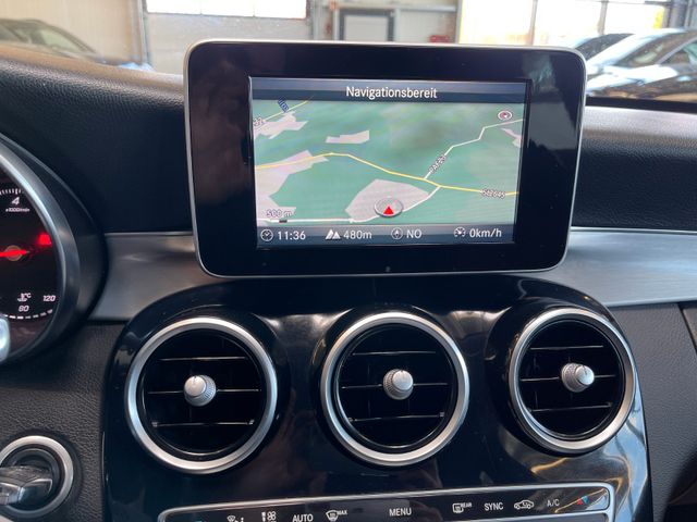 Mercedes-Benz C180 CGI Limousine Avantgarde*NAVI*LED*TEILLEDER