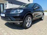 Volkswagen Touareg  Terrain Tech 4Motion/360KAM/PANO/NAVI - Volkswagen Touareg mit Diesel-Antrieb: Schwarz, Luftfederung