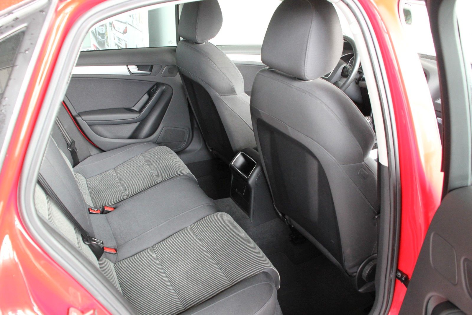 Fahrzeugabbildung Audi A4 1.8 TFSI Lim. Ambition