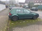 Volkswagen Golf 1.6 Auto Basis Variant Basis - Volkswagen Golf aus 2001: Variant