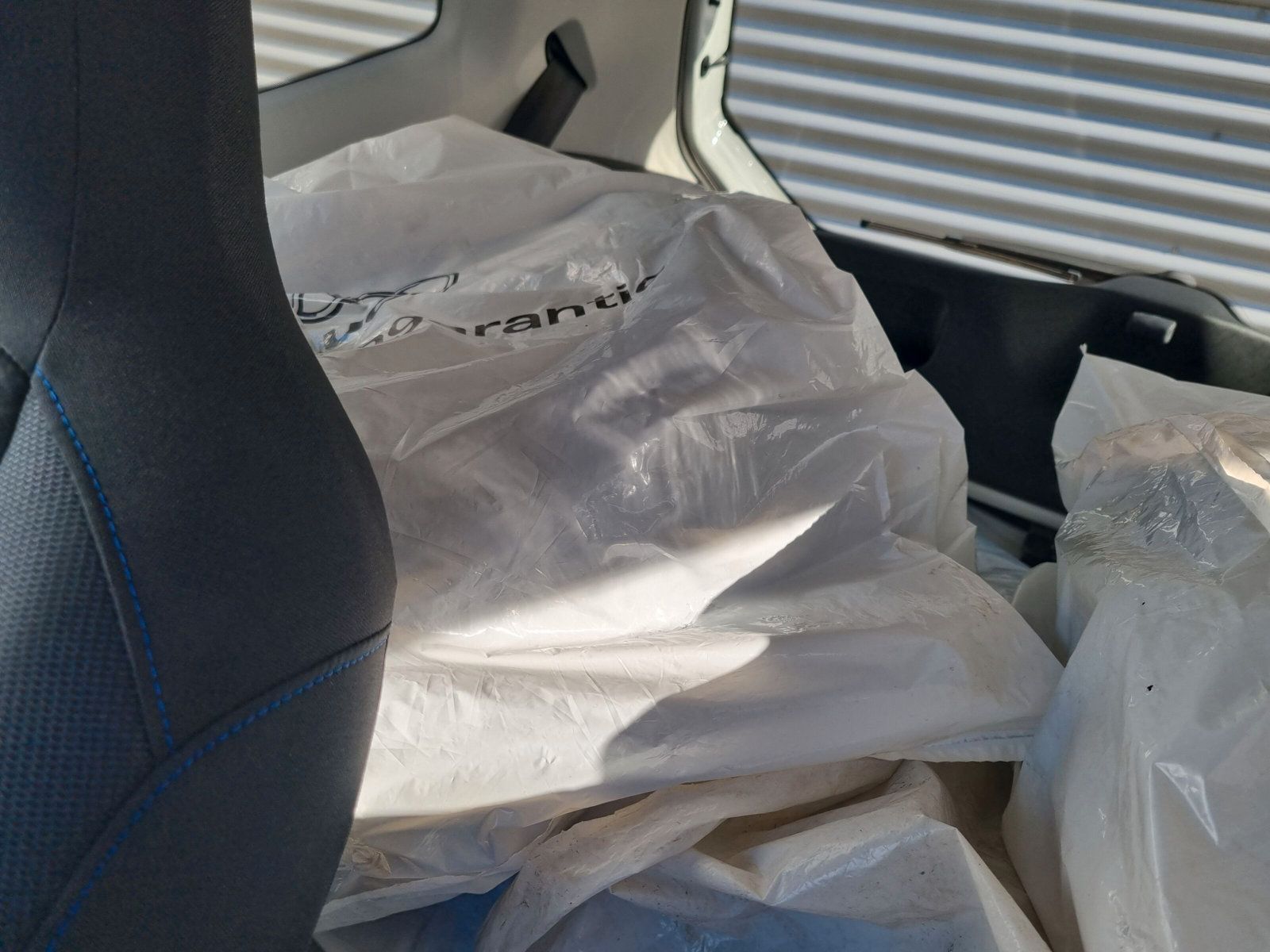 Fahrzeugabbildung Volkswagen up! 1.0 United KLIMA SHZ LM15