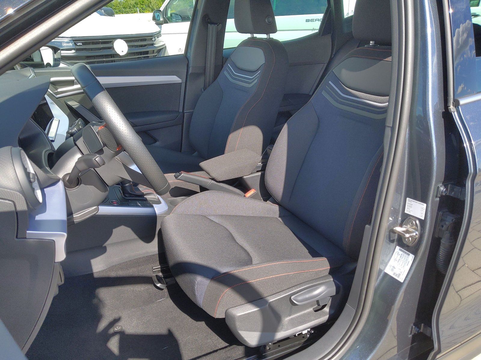 Seat Arona - Bild 12