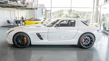 صورة مصغرة 16 لـ 2010 Mercedes-BENZ SLS AMG