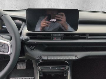 Jeep Avenger Elektro Summit Electric 360+Kam.+KeyLess