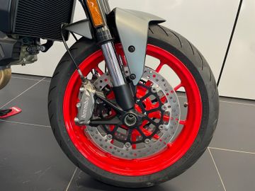 Ducati Monster Plus