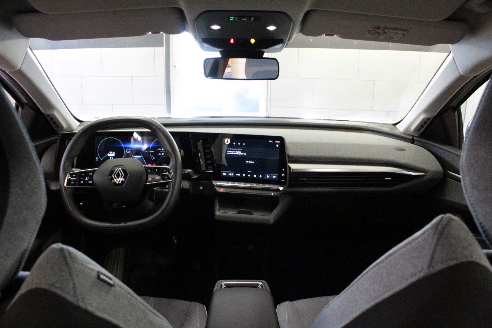 Fahrzeugabbildung Renault Megane E-Tech Electric Equilibre  boost charge