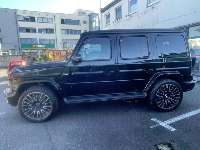 Image of Mercedes-Benz G 63 AMG