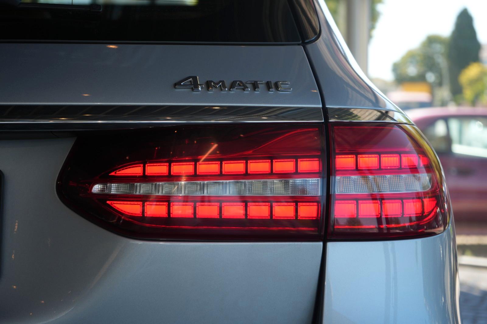 Mercedes-Benz E 300 T d 4Matic AMG-LINE *LEDER BRAUN|PANO*