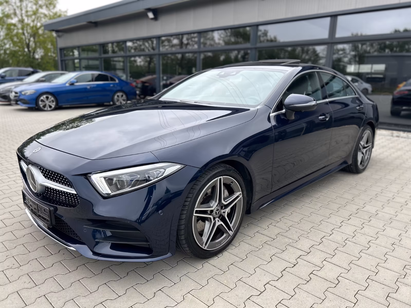 Mercedes-Benz CLS 350d 4M AMG -Schiebed-Massage-Sitzklima-360K