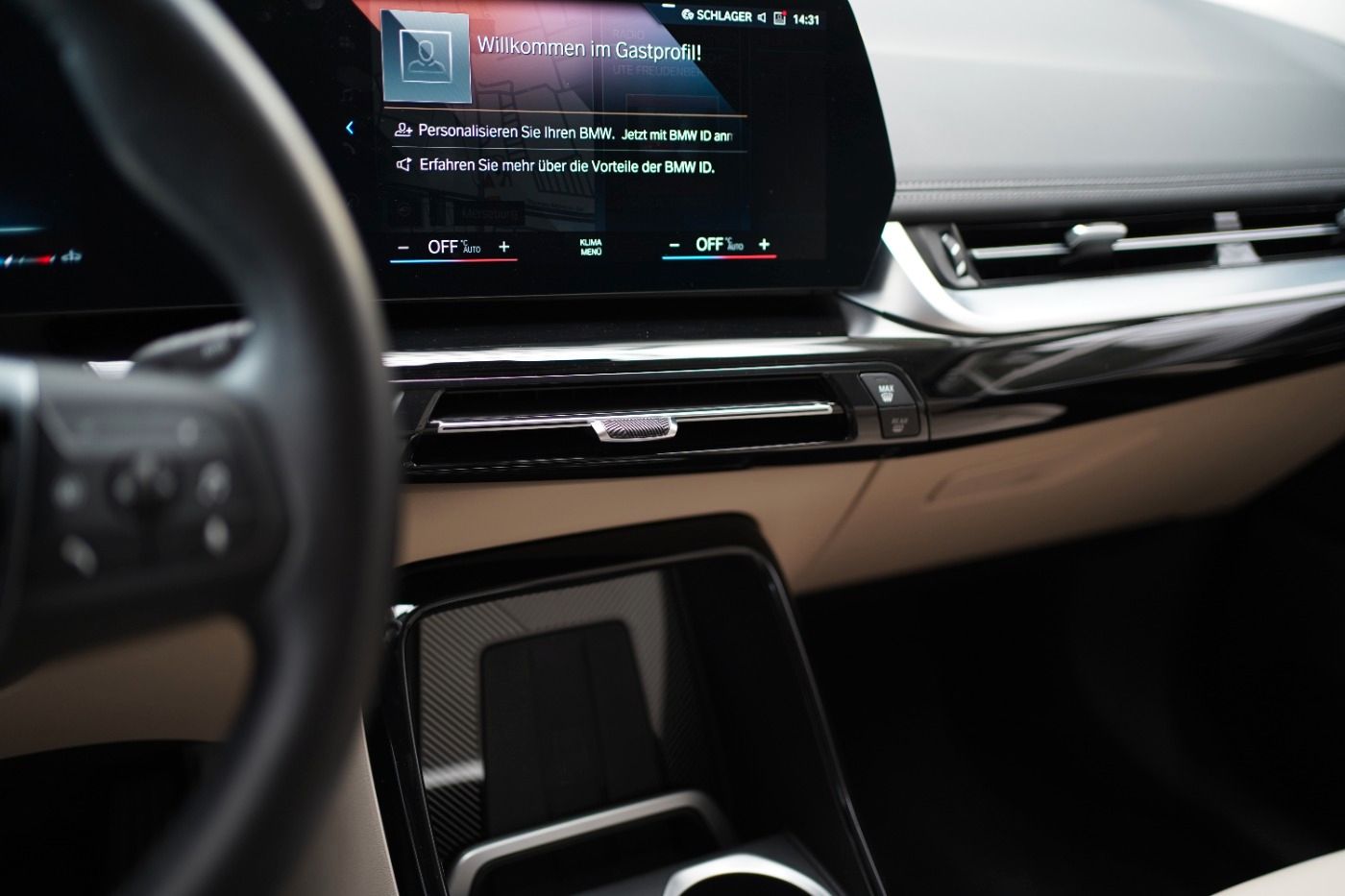 Fahrzeugabbildung BMW X1 18i xLine +LED+Komfortzugang+DAB+Sitzheizung