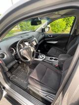 Nissan Navara NP300 DOUBLE CAB - Nissan Navara: Privatanbieter
