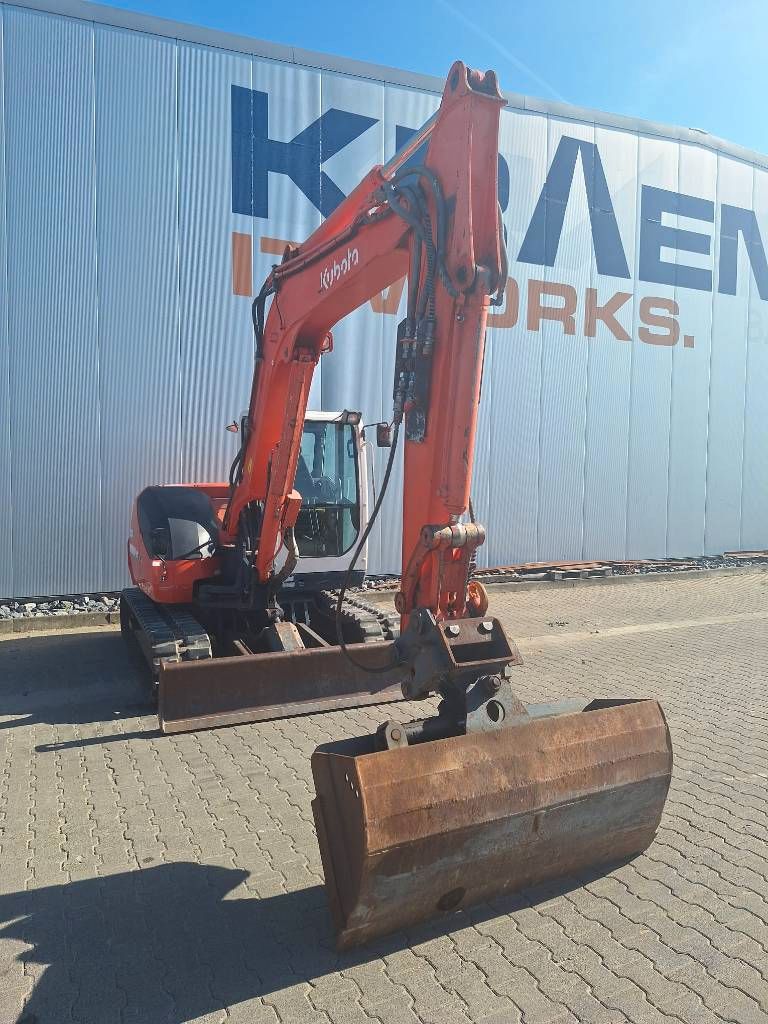 Fahrzeugabbildung Kubota KX 080-3