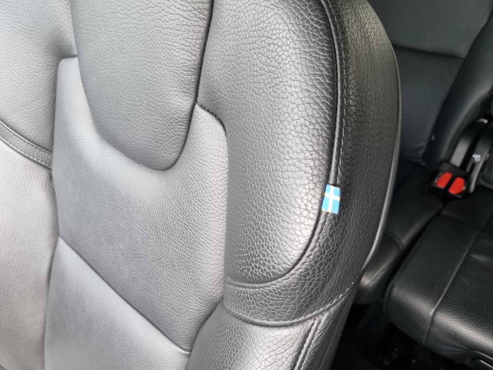 Fahrzeugabbildung Volvo XC90 B5 Diesel AWD Plus Bright 'AHK, Standheiz'