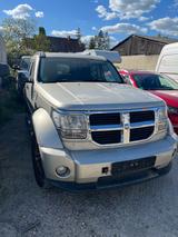 Dodge Nitro SXT 2.8 CRD 4WD Autom. SXT - Dodge Nitro aus 2010