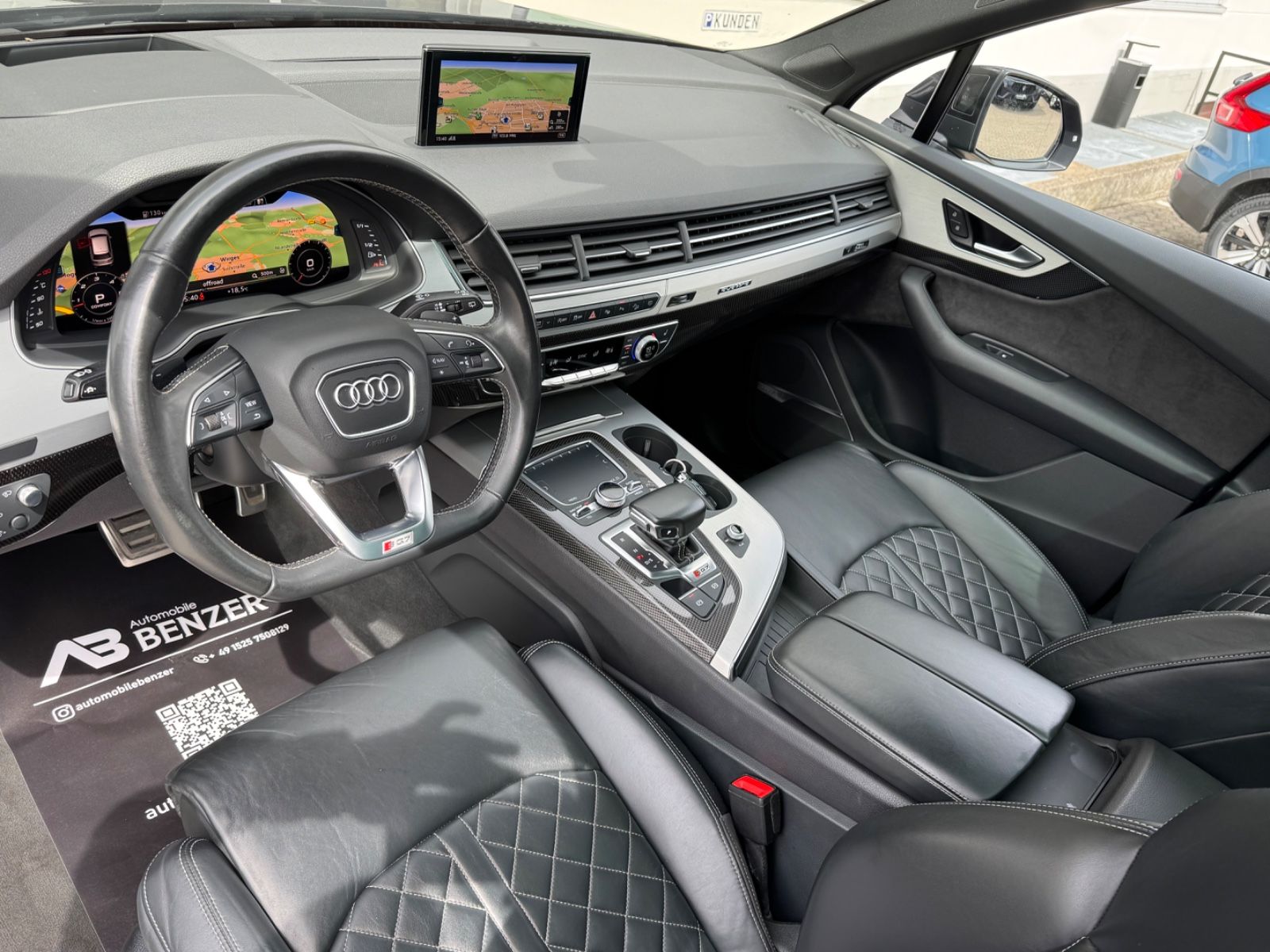 Fahrzeugabbildung Audi SQ7/RAUTEN-SITZE/PANO/AHK/360°Cam/Carbon/BOSE/