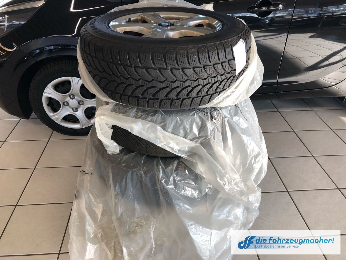 Fahrzeugabbildung Audi A6 Avant 2.0 TDI ultra Navi Bi-Xenon El. Heckkla