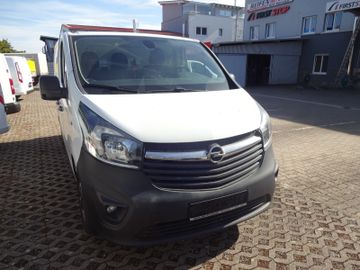 Opel Vivaro - 1
