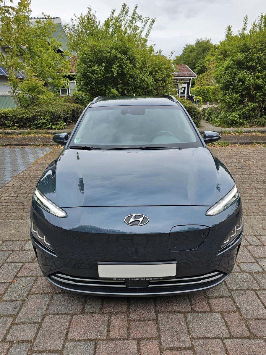 Hyundai Kona Trend Elektro 2WD1.Hand*Hersteller Garantie