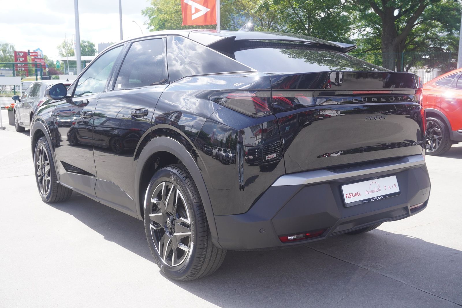 Peugeot 3008 GT 1.2 Hybrid 145 Aut. Matrix ACC Navi Kame imagem 3