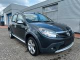Dacia Sandero Stepway 1.6 Allwetter, elekt... - Dacia Sandero aus 2011: Stepway