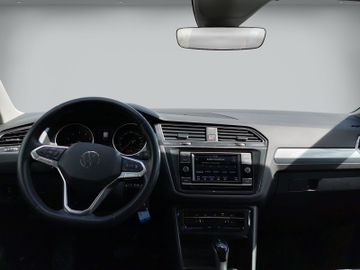 Volkswagen Tiguan - 10