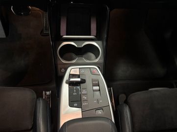 Fahrzeugverkauf 19 BMW X1 18 i sDrive M Sport Kamera Navi LED