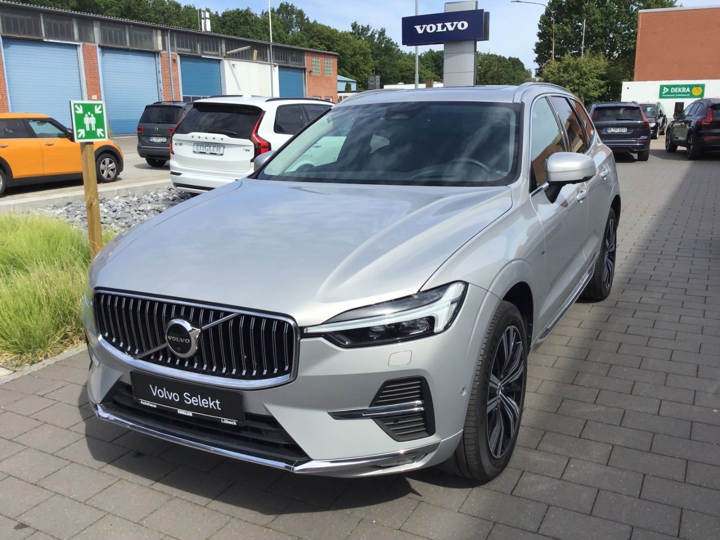 Volvo XC60 B4 (Diesel) Ultimate Bright AWD Stdhzg. Cam imagem 2