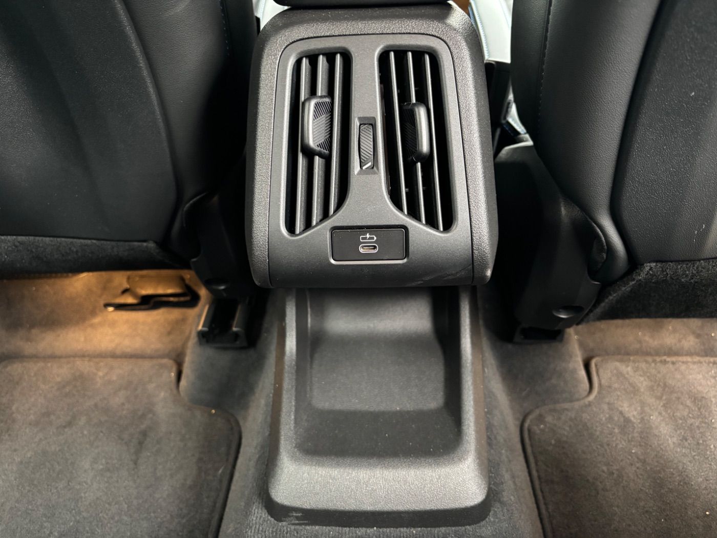 BMW X2 sDrive20i M-Sportpaket AHK 2030 foto 20