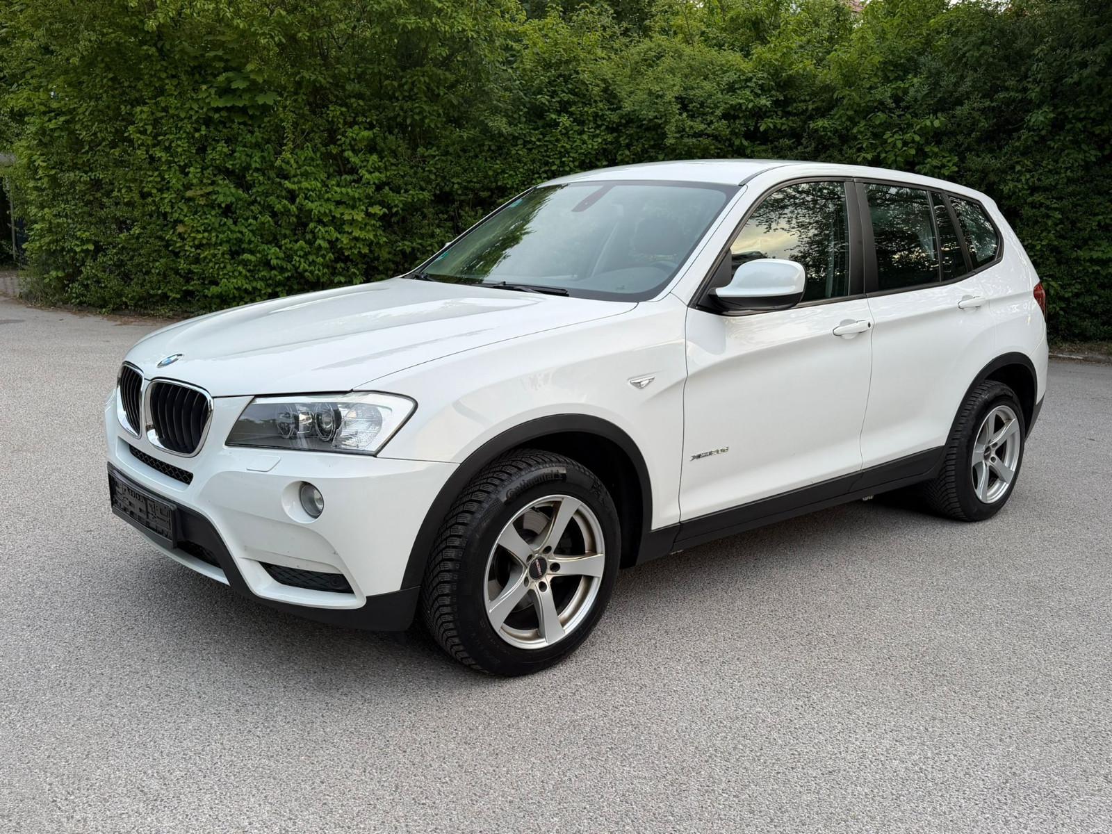 BMW X3 xDrive20d Navi Automatik Bi-Xenon