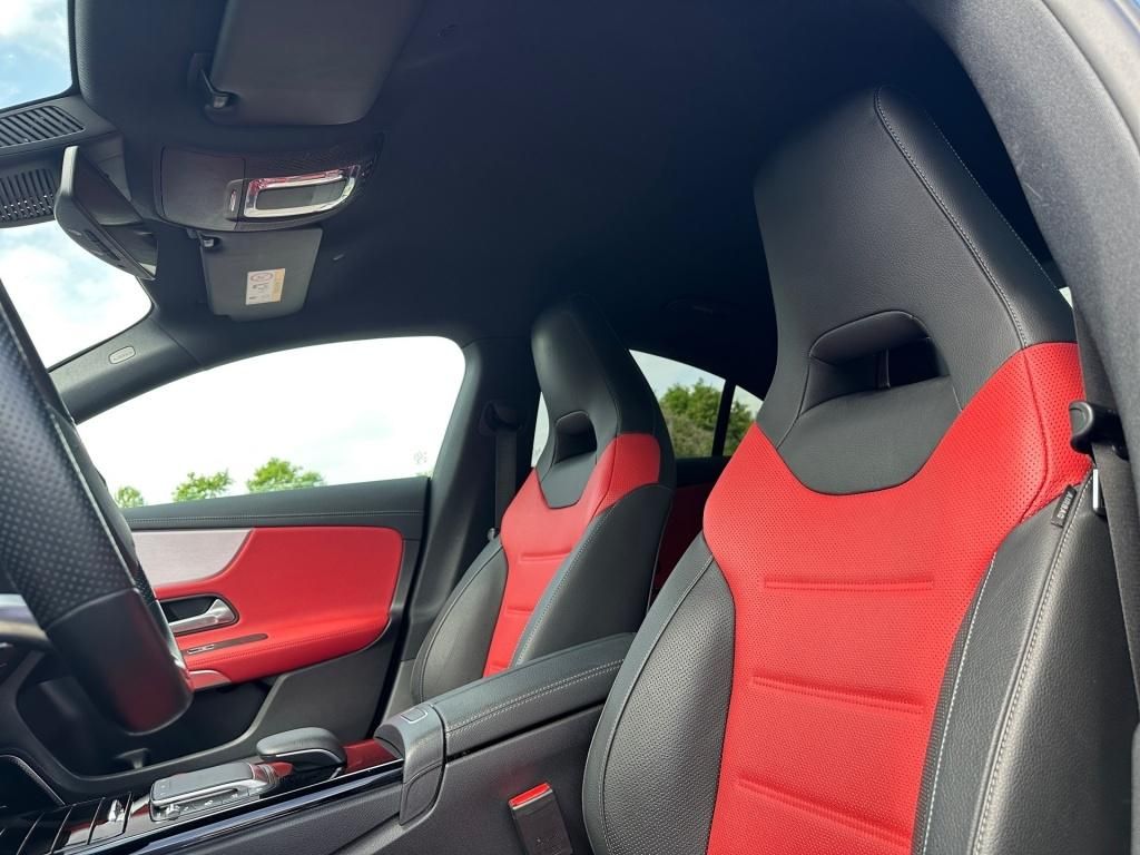 Fahrzeugabbildung Mercedes-Benz CLA 220 d Coupé AMG Totwi. Sitzklima KeyLess LED
