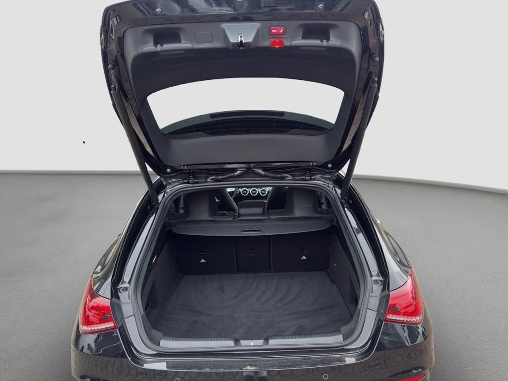 Fahrzeugabbildung Mercedes-Benz CLA 180 SB AMG*PANO-SD*TOTWINKEL*LED*DAB*KAMERA