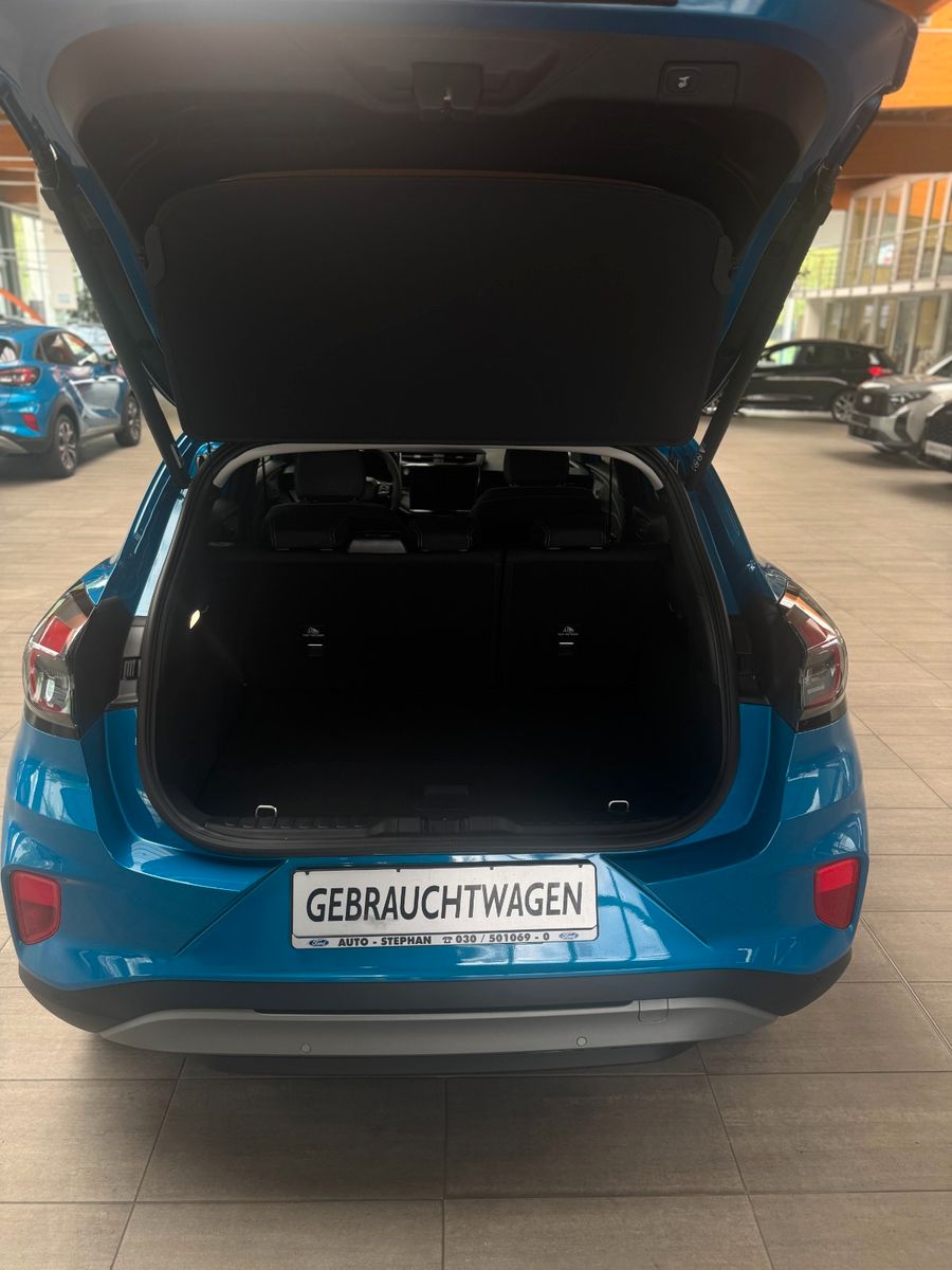 Fahrzeugabbildung Ford Puma Titanium Automatik / LED