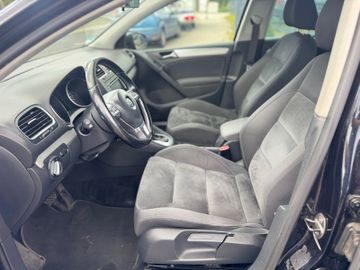 Volkswagen Golf - 12